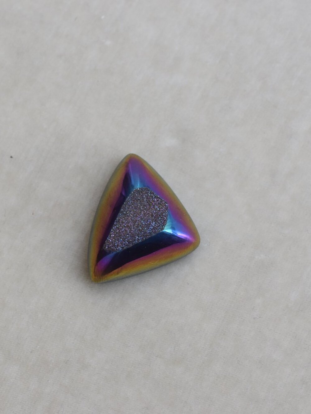 Titanium coated drusy loose gemstone